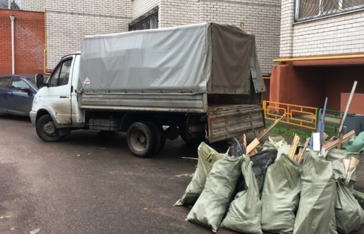 Вивіз будівельного сміття Одеса Газель