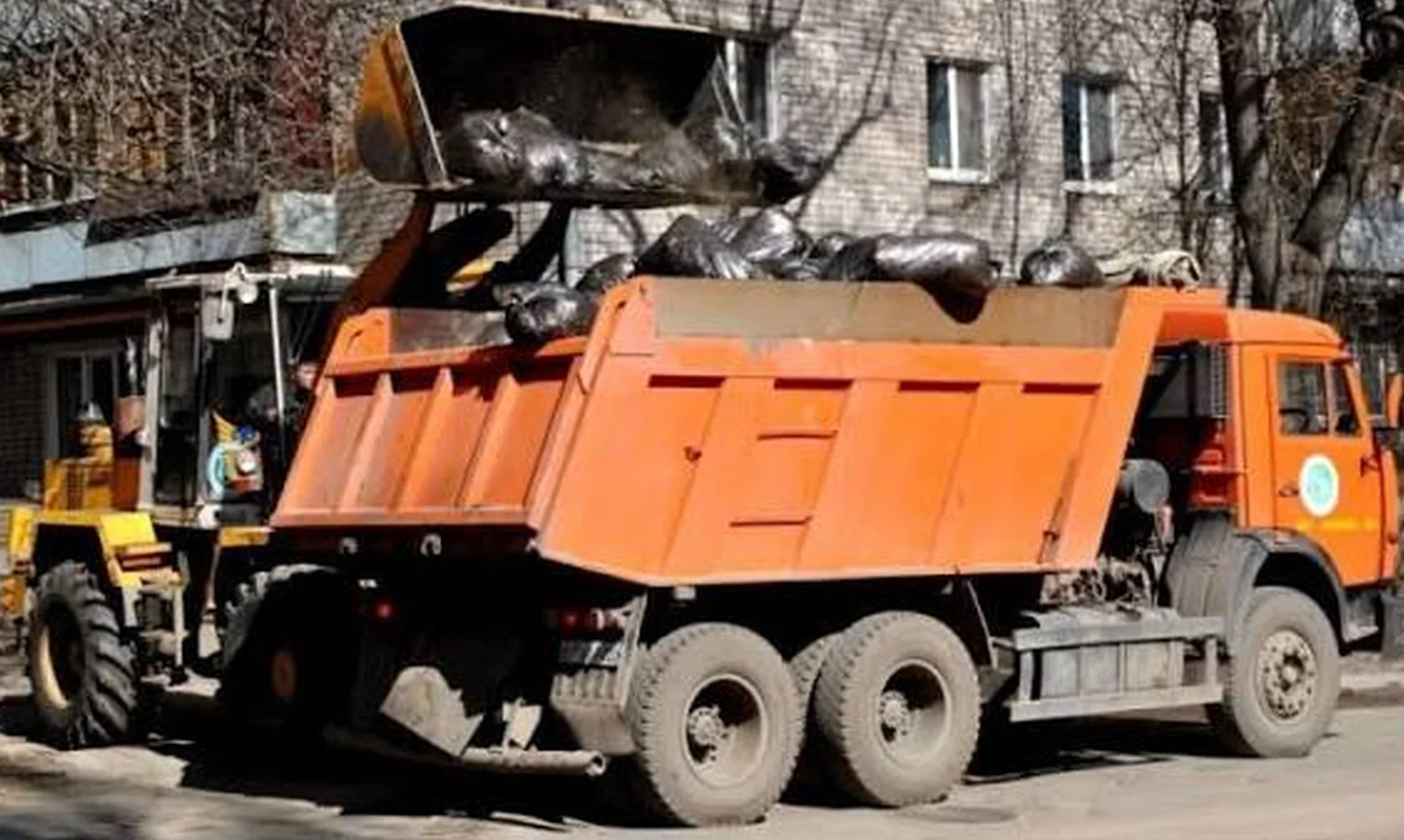Терміновий вивіз сміття Одеса ціна